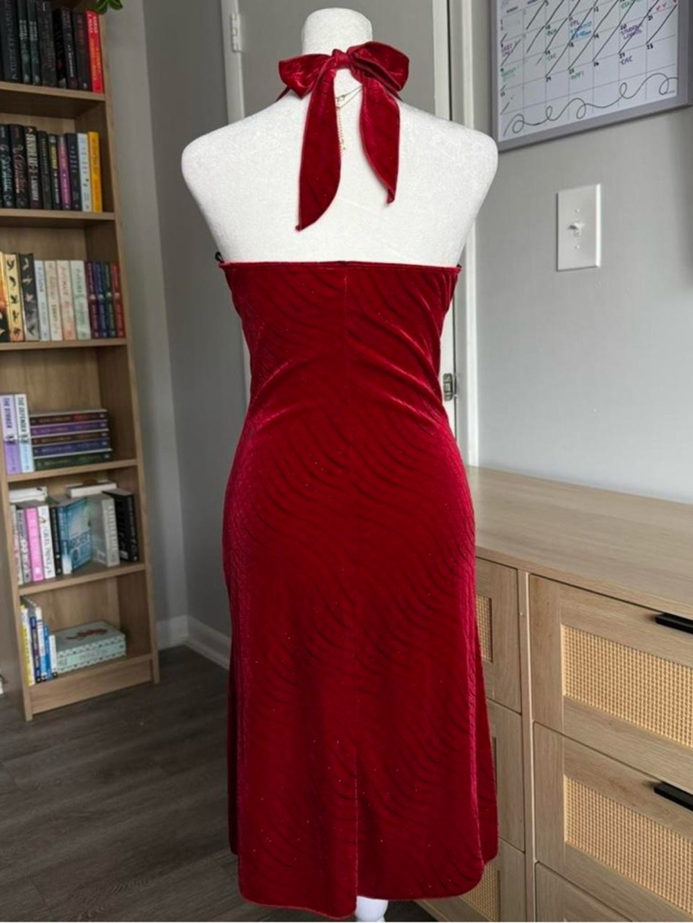 y2k red halter velvet midi dress - Picture 3 of 8